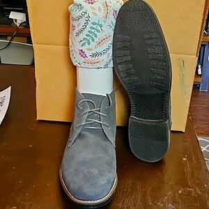 NEW.  Bruno Marc Leather boots men's Size 15